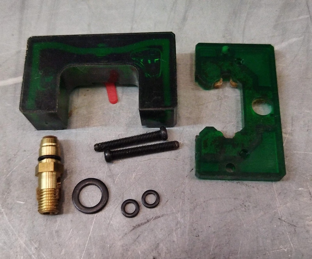 [3146484] LUBR. OIL TANK #9106-2212-62